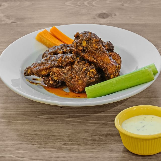 Juicy Wings (6).